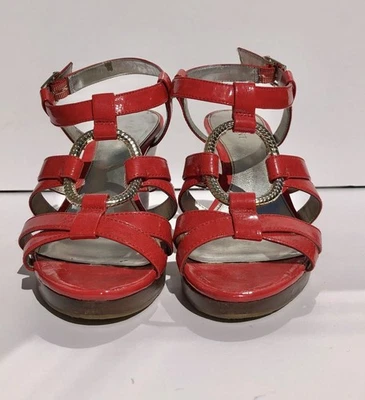 Sandalias de cuña Alfani Selma de charol rojo talla 6 con tiras para mujer Foto 1 de 4