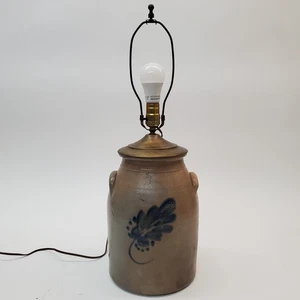 Lampada floreale foglia blu smaltata sale ceramica Rowe vintage anni 90 alta 26" funziona senza paralume - Foto 1 di 24
