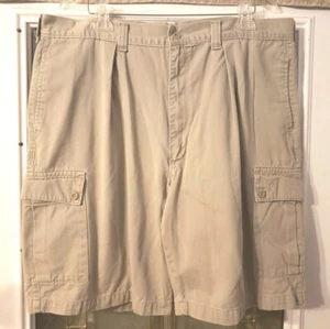 WOW Khaki 6 Pocket Cargo Size 40 10" I Shorts with Belt Loops  - Picture 1 of 7
