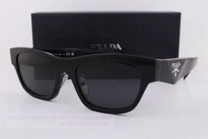 Nuovissimi occhiali da sole PRADA PR B09SF 16K 08Z nero/grigio scuro per donna - Foto 1 di 7