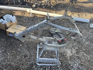 2001 KTM 520 400 SX MXC EXC Frame Main Frame Steel Chassis 59003001400 2001-2002 - Bild 1 von 8