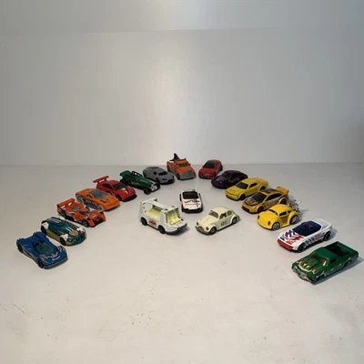 Hot Wheels/Matchbox & Others Mixed Assorted Years Loose Lot Of 18 - Image 1 of 4