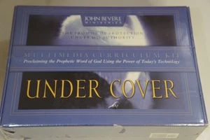 John Bevere Under Cover 12-Lesson Multimedia Curriculum Kit DVD, VHS, & CD - Foto 1 di 7