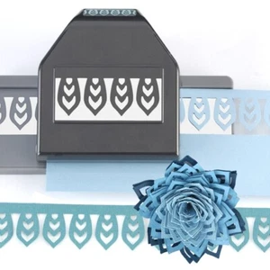 EK Tools Paper Shapers Dimensional Flower Edger Punch - DAHLIA - Picture 1 of 4