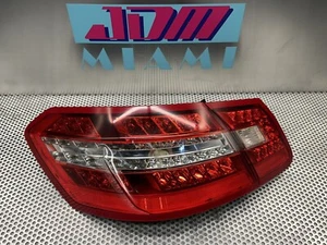 2010-2013 Mercedes W212 E63 E350 E550 Rear Left Tail Light / Inner & Outer Lamp - Picture 1 of 13