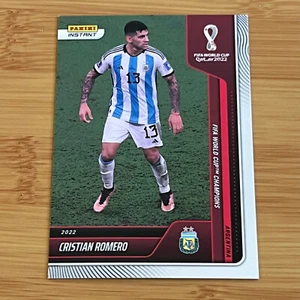 Panini Instantáneo Copa Mundial FIFA 2022 #122 Cristian Romero Argentina - Imagen 1 de 2