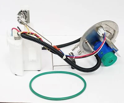 Módulo de bomba de combustible Bosch F00E194619 para Ford F-250 Super Duty 2005-2007 Foto 1 de 4