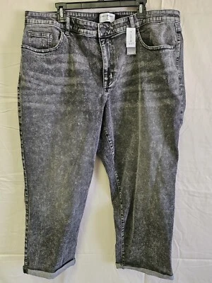 Lane Bryant mid rise signature fit boyfriend jeans Sz 20 NWT - Image 1 of 3