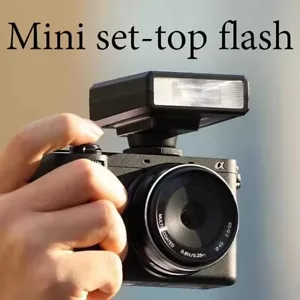 Ulanzi F12 Mini Camera Flash Light Speedlite Universal Canon Nikon Fujifilm Sony - Picture 1 of 13