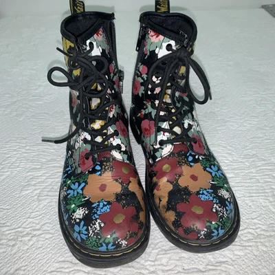 Botas de Combate Doc Martens 1460 Florales para Mujer Talla 5 Air Wair Suelas Rebotantes LEER Foto 1 de 4