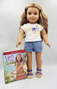 American Girl Doll Lea Clark Girl of The Year 2016 With Outfit & Book RETIRED - Picture 1 of 16