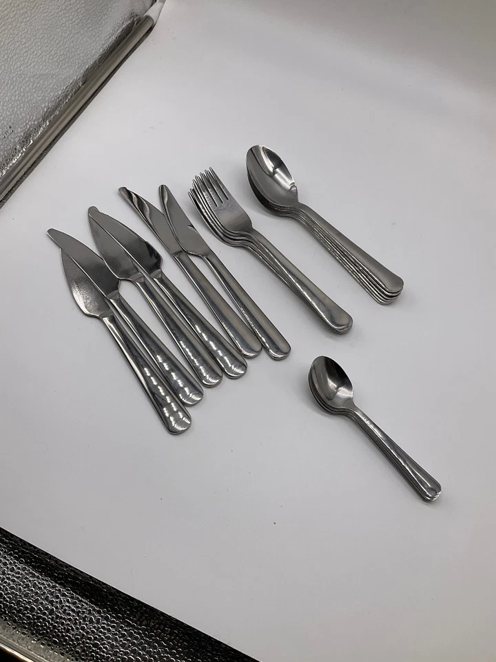 Posate Ikea DRAGON, servizio da 6, totale 24 pezzi - Immagine 1 di 2