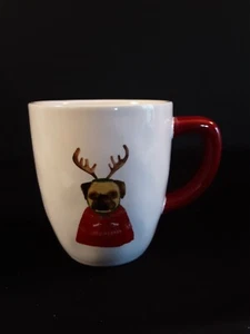 Rae Dunn Weihnachten Mops Rentier Becher weiß mit rotem Henkel - Bild 1 von 8