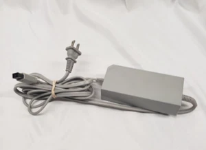 Genuine OEM Nintendo Wii Power Supply AC Adapter Cord RVL-002 Official - Picture 1 of 3