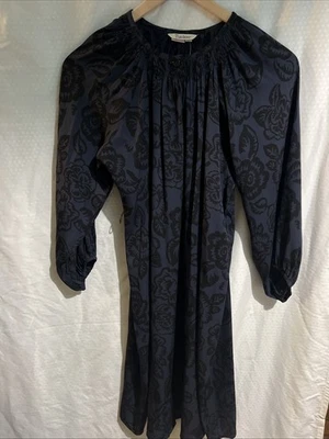 Платье Tucker размер P шелк/спандекс 3/4 рукава темно-синий/черный цветочный узоры  - Изображение 1 из 4