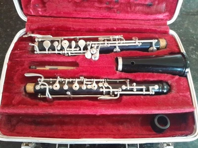 H.A. Selmer Bundy Oboe - Instrumento Estudiantil Resonita con Estuche Foto 1 de 4