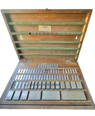 Dearborn Vintage Steel Gauge Block Set Orig Wooden Box & 1960 Inspection Sheet - Image 1 of 4