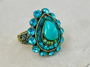 New $80 HEIDI DAUS REfined Luxury Ring 8 Turquoise Aqua Crystal - Picture 1 of 7