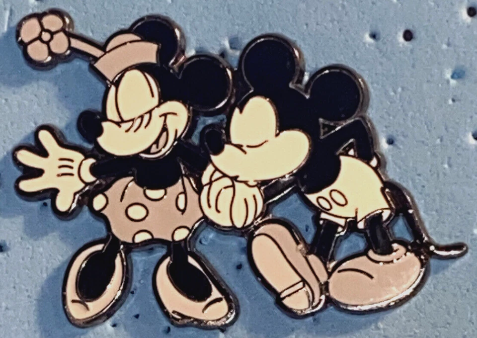 DISNEY JDS 2001 MICKEY KISSING MINNIES MANO PERSONAJE COLECCIÓN SETIES PIN Foto 1 de 1