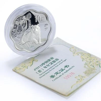 China 10 yuan Tiger Year Lunar Calendar Flower Shape proof silver coin 2010 - Image 1 of 3