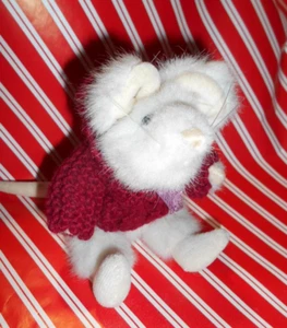 BOYDS Jointed BEAR Mouse Sweet Little White Plüsch mit Cranberry Strickpullover 6,5 Zoll - Bild 1 von 16