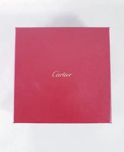 Cartier leere rote Geschenkbox - 5,375" x 5,375" - Bild 1 von 4