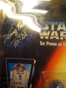 Star Wars Power of the Force R2-D2 SIGNED Kenny Baker CASE NEW - Picture 1 of 1