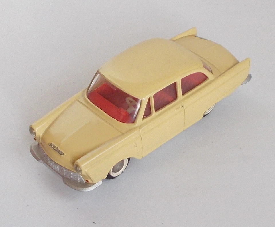 Tekno - 727 - DKW Junior Saloon - Immagine 1 di 4