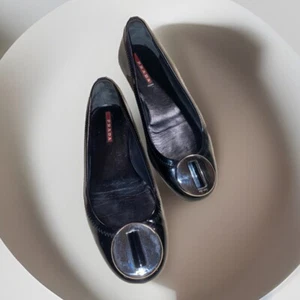 Prada Vintage Ballet Flats Plaque Shield Silver Deco 35, US 5 4440 Designer Mod - Picture 1 of 13