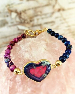 Natural Imperial Sea Sediment Pink & Blue Jasper Bracelet W/ Heart Centerpiece  - Imagem 1 de 4