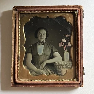 Antique Cased Daguerreotype Beautiful Young Woman Amazing Dress Tinting Flowers - Picture 1 of 12