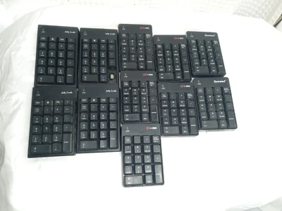 11 Wireless Numeric Pads-No Receivers-(4) Jelly Comb, (5) MCSaite, & (2) Sunreed - Image 1 of 4