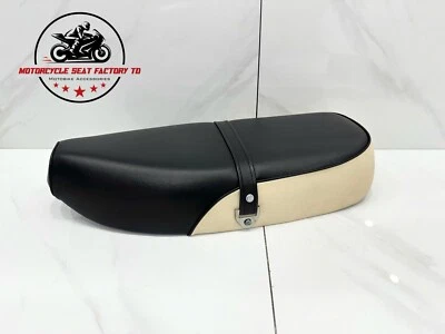 Honda C70 Passport 70 Seat 1980 - 1981 Seat Black Model C70 Passport 1980 - 1981 - Image 1 of 4