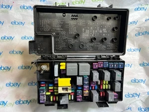 2012 Jeep Liberty / Dodge Nitro TIPM INTEGRATED POWER FUSE RELAY BOX  68105502AA - Bild 1 von 1