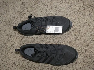 ADDIDAS TRAXION MENS SIZE 10-US #SMA-23M001 - Picture 1 of 5