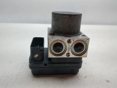 Módulo de bomba de freno ABS 15-18 Yamaha YZF R3 113040-39330 Foto 1 de 4