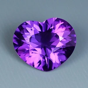 6.57ct Excellent Heart Cut Dazzling Natural Amethyst Loose Gems, Earth Mined - Picture 1 of 4