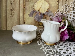 Royal Albert Val D'or Creamer & Sugar English Bone China, England, White Gold - Imagen 1 de 10