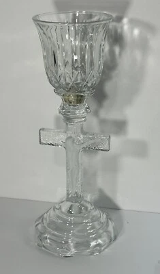 DE COLECCIÓN INTERIORES DEL HOGAR CRUZ DE JESÚS VELA PALO de vidrio o soporte votivo hecho en EE. UU. Foto 1 de 4