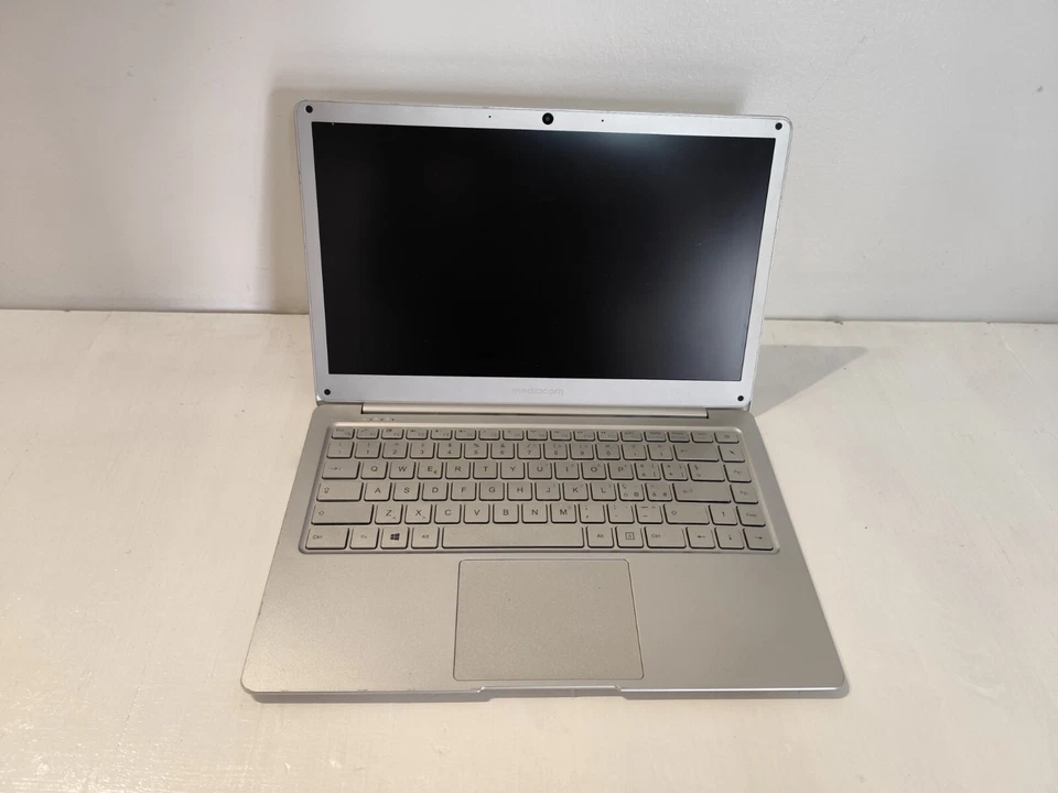 NOTEBOOK MEDIACOM SMARTBOOK 14 INTEL CELERON N3350 4GB RAM 32GB SSD WIFI WEBCAM - Immagine 1 di 4