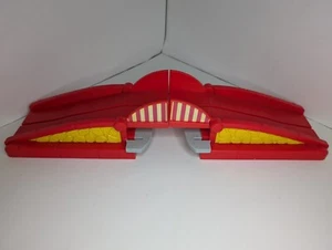 1999 Tyco Sesamstraße Radio Control Fahrbahn Zugbrücke A & Z KOMPLETT / Lesen - Bild 1 von 9