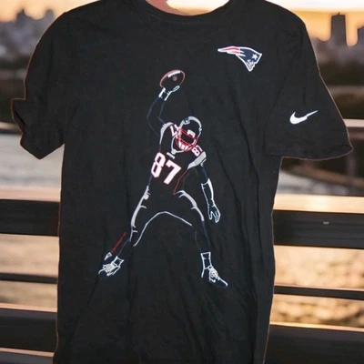 CAMISETA NIKE MUJER ROB GRONKOWSKI PATRIOTAS DE INGLATERRA NUEVA TALLA PEQUEÑA Foto 1 de 4