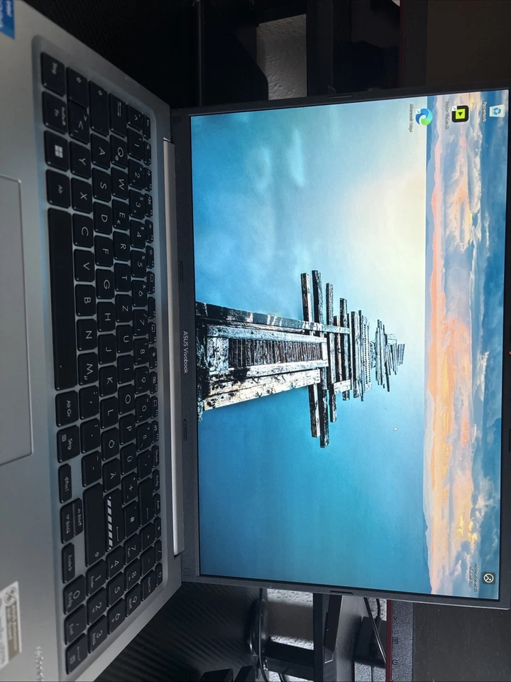 ASUS VivoBook Modell mit i5-1235U und Iris Xe  - Bild 1 von 4