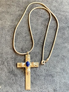 Antique sterling silver cross with lapiz stone with a sterling 17 inch chain - Picture 1 of 4