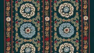 Tela de lino bordada Nina Campbell grande Suzani - Maracanda azul marino (02) 0,85 yardas - Imagen 1 de 1