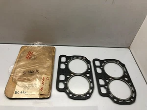 2X Cylinder Head Gasket BC640 EL1 031518 31230-4321 For Leone MV EA71 312304302 - Bild 1 von 3