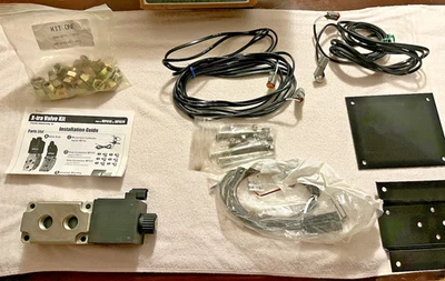 KIT DE VÁLVULAS DE TERCERA FUNCIÓN MP010 - SE ADAPTA A LA MAYORÍA DE LOS TRACTORES - ¡NUEVO!   ¡ENVÍO GRATUITO! Foto 1 de 4