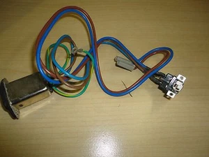 DAEWOO EMI FILTER 10GEEW3Q GEZOGEN AUS MODELL DP-42SM - Bild 1 von 2