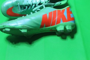 Las mejores ofertas en Nike naranja Zapatos de fútbol para De hombre | eBay