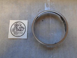 1977 1978 1979 1980 YAMAHA DT100D DT100 HEADLIGHT CHROME TRIM RING - Picture 1 of 5